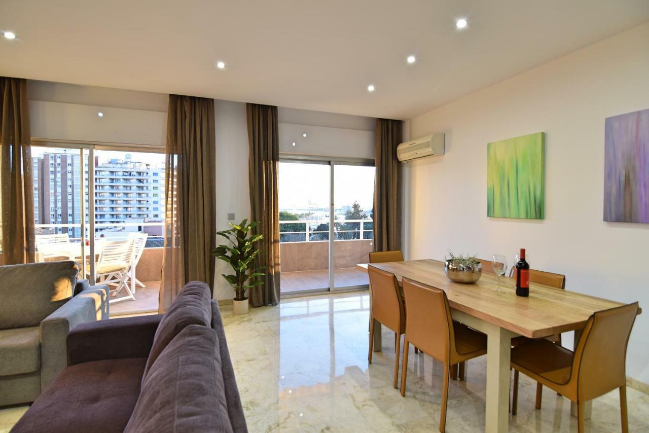 Apt Luxury Reding Solo Familias Màlaga Exteriér fotografie